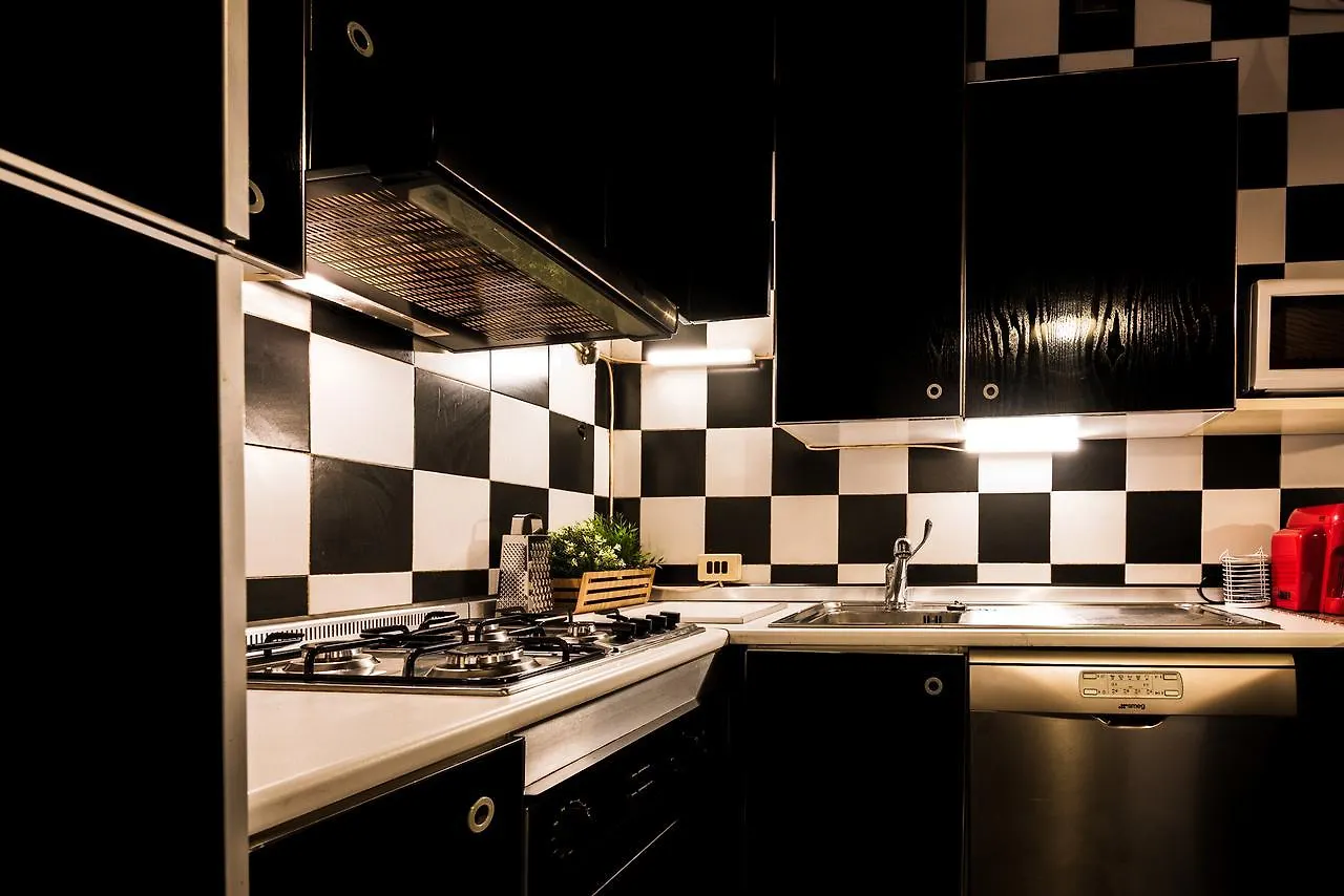 Bright Apartments Verona - Borsari Historical