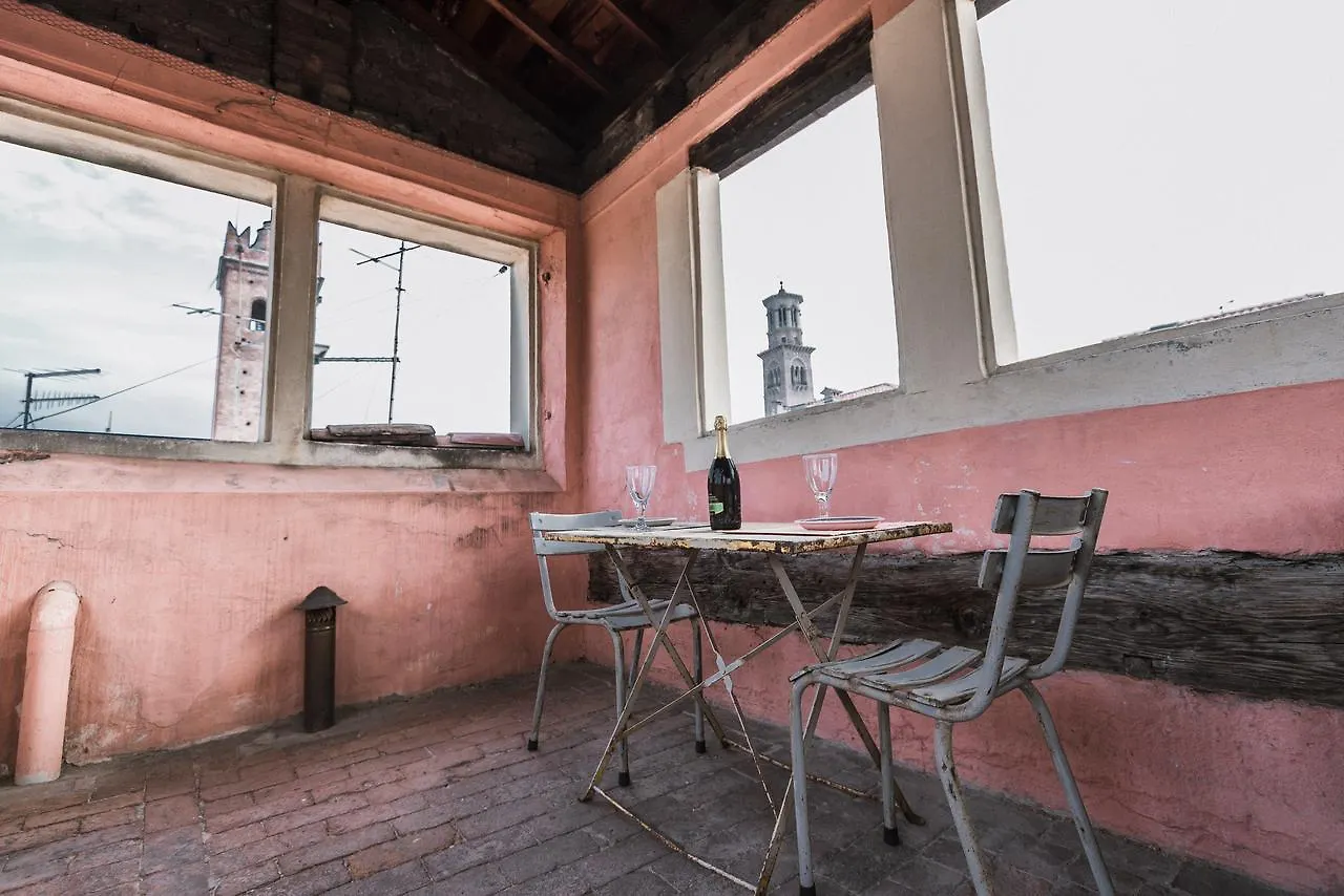 Bright Apartments Verona - Borsari Historical