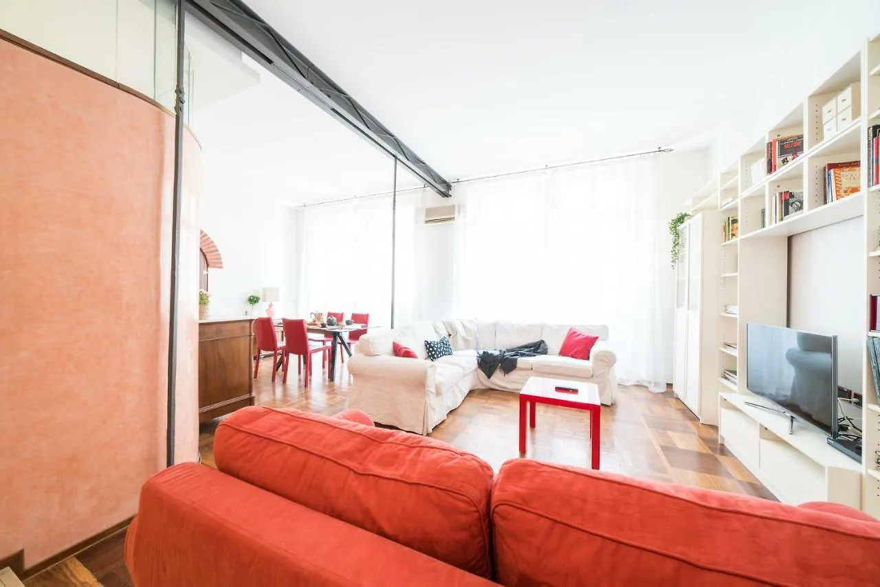 Bright Apartments Verona - Borsari Historical Italy