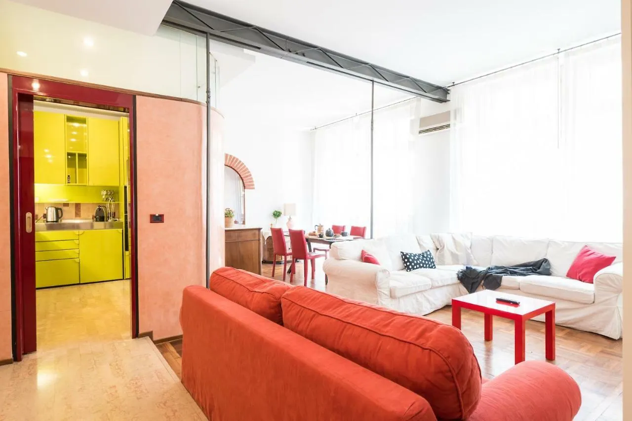 Bright Apartments Verona - Borsari Historical Italy